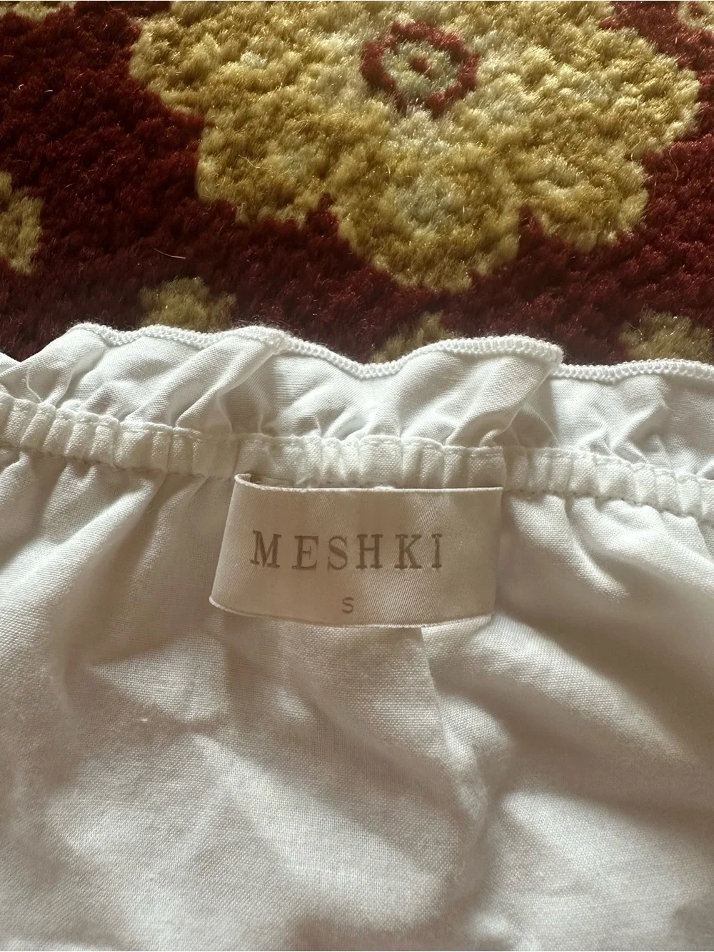 Meshki square neckline